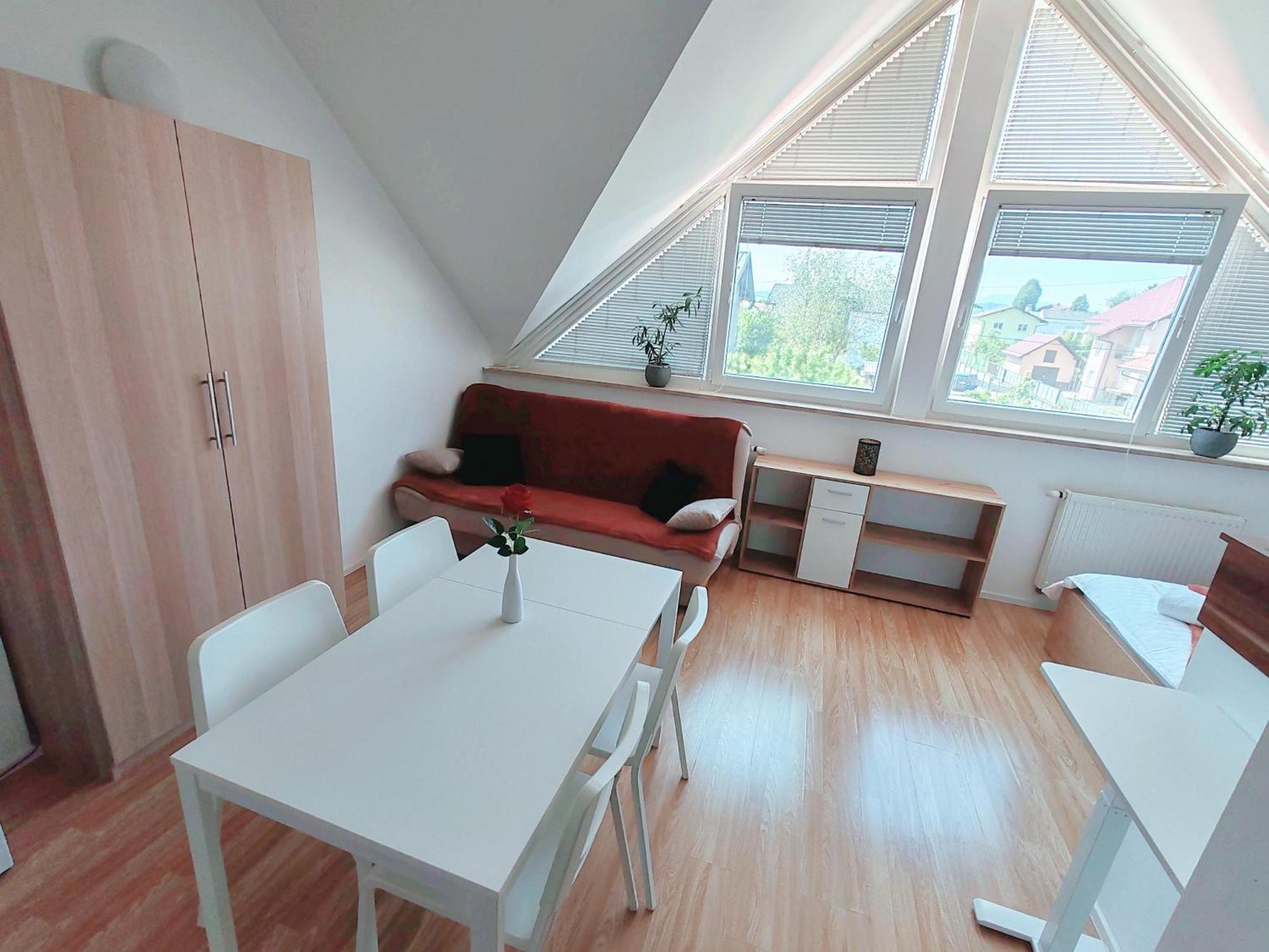 Lucky Center Ljubljanaアパートメント エクステリア 写真